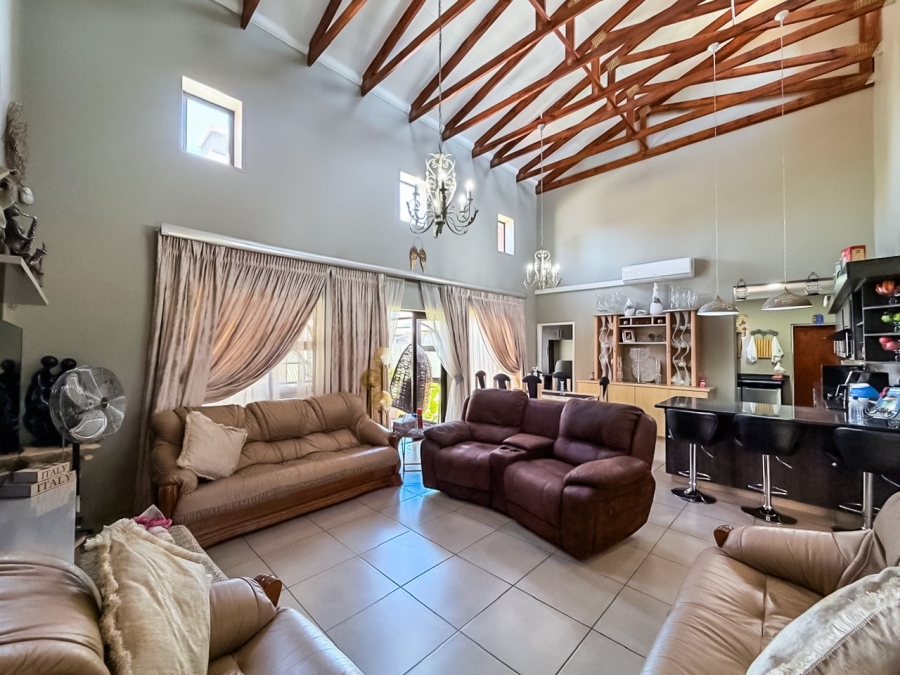 3 Bedroom Property for Sale in Grimbeeck Park North West